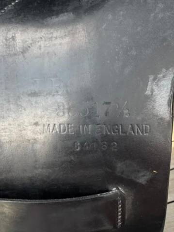 Selle de dressage Albion 17'5