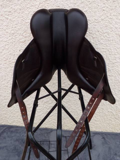 Selle Dressage Childeric DNL 17'5