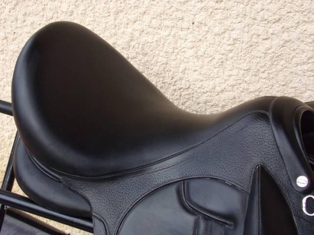 Selle Dressage Devoucoux Harmonie S 17'5