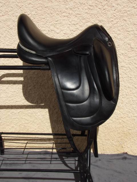 Selle Dressage Devoucoux Harmonie S 17'5