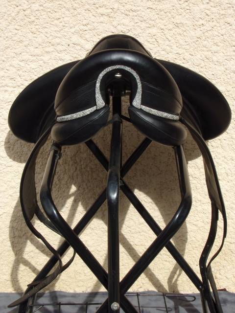 Selle Dressage Devoucoux Harmonie S 17'5