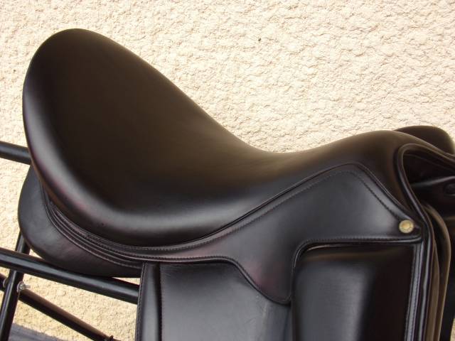 Selle Dressage Aulion 17'5