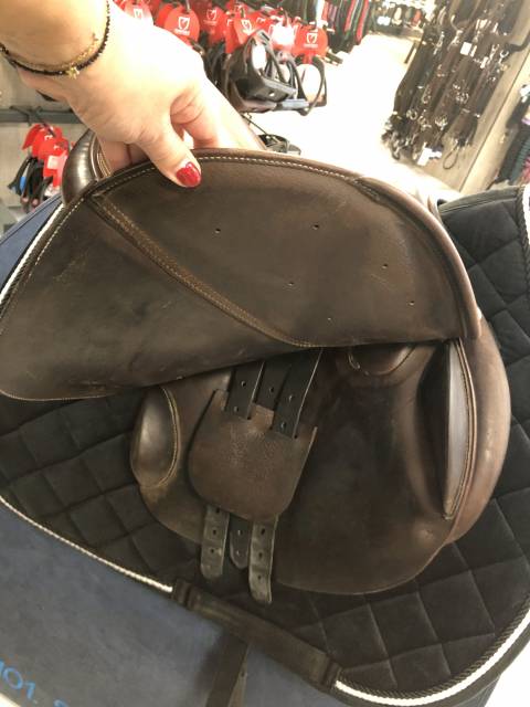 Selle Childeric mixte tr&egrave;s bon &eacute;tat