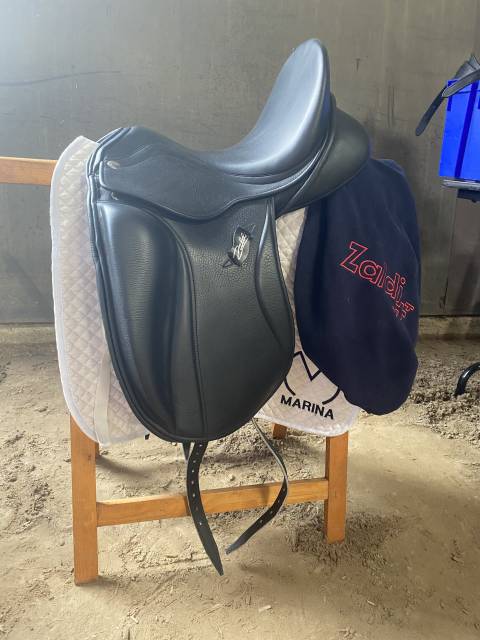 Selle de dressage Zaldi