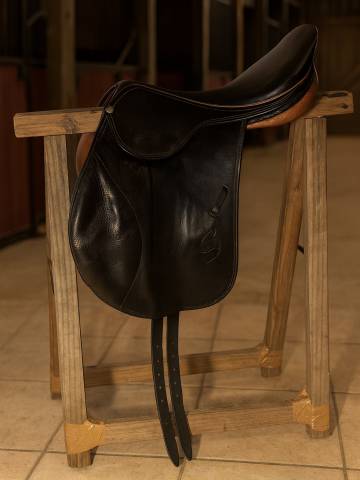 Selle forestier en très bon état