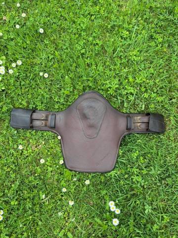 Selle Childeric mono quartier 18p