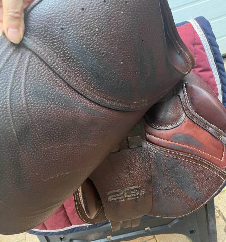 Selle CWD mademoiselle 17"