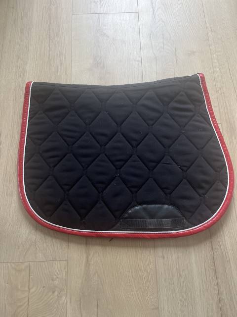 Tapis GEM noir et rouge