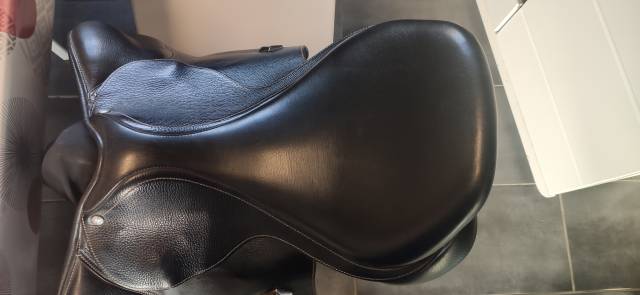 Selle Bates 17 "