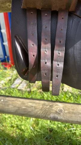 Selle CWD 17’ châtaigne 