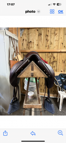 Vend Selle d Obstacle très peu utilisé 