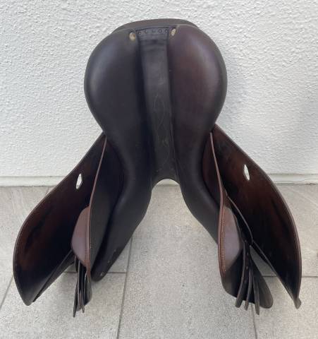 Selle ANTARES tout équipée