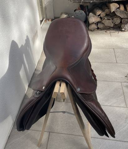 Selle ANTARES tout équipée