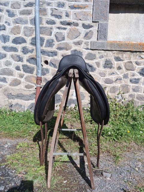 Selle Dressage Isabell Werth 