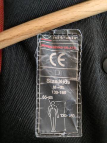 Airbag HIT AIR KID M-XL (servi 1 année) +3 cartouches