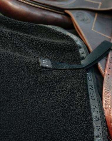 Couvre-reins Effet Mouton Tao - GEM - Ultra doux et chaud