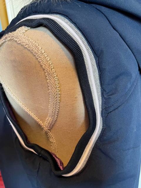 Doudoune capuche Equi-thème taille L