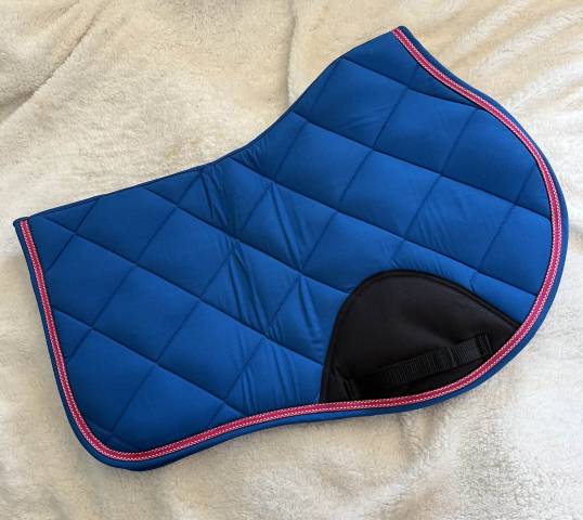 Tapis Equitheme taille cheval Neuf