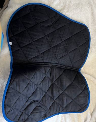 Tapis Equitheme taille cheval Neuf