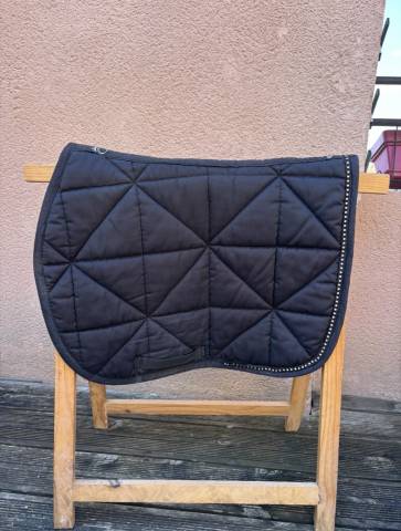 tapis de selle noir