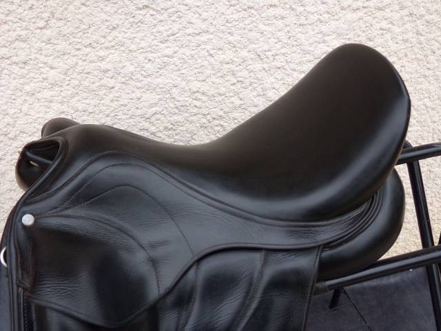Selle Dressage Antares Concept 17'5