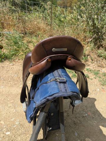 Selle dressage butet