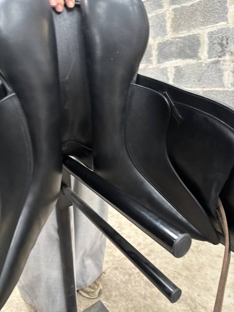 Selle dressage Éric Thomas flitter arçon interchangeabl