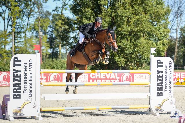 Poulinière sf diamant de semilly x vert et rouge, 2009