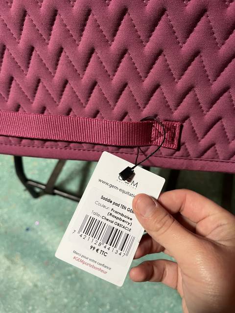 Tapis gem framboise neuf 