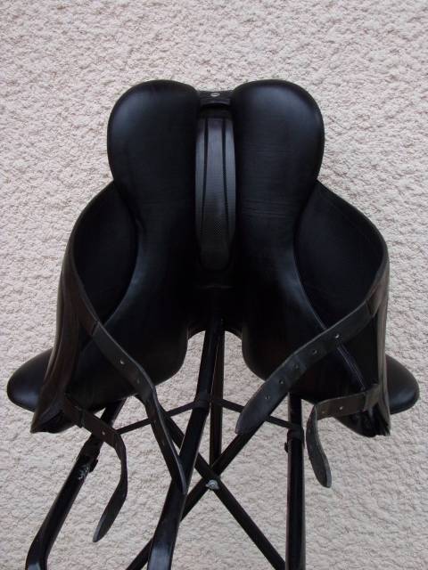 Selle Dressage Devoucoux Harmonie S 17'