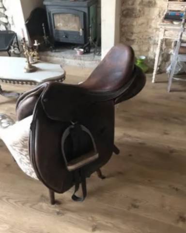 Selle Bates Australia 