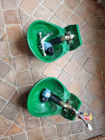 Abreuvoirs automatiques