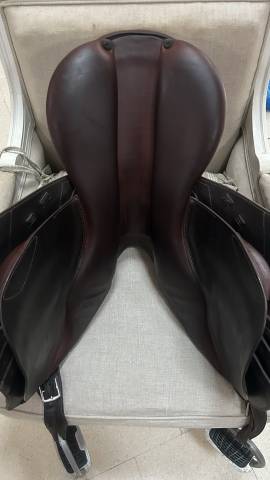 Selle Renaissance 18 pouces