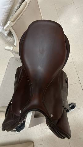 Selle Renaissance 18 pouces