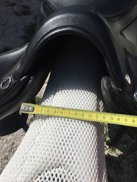 Selle de dressage Devoucoux 17,5
