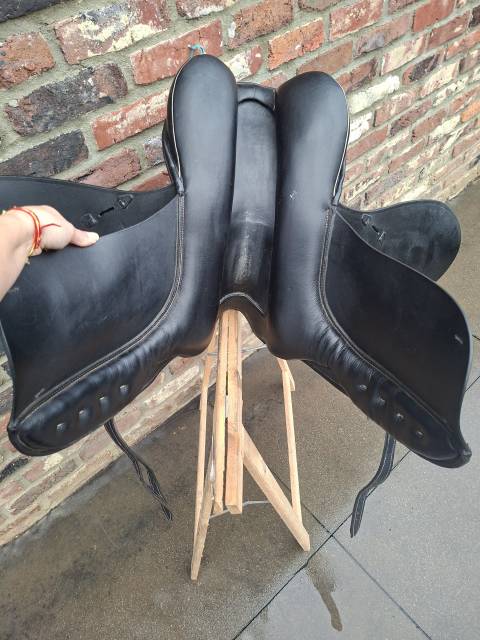 Selle dressage Zaldi - New Kent 17,5"
