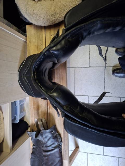 Selle dressage Zaldi - New Kent 17,5"