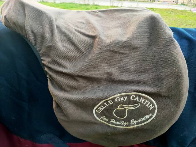 selle GUY CANTIN CSO 16.5 Pouces marron