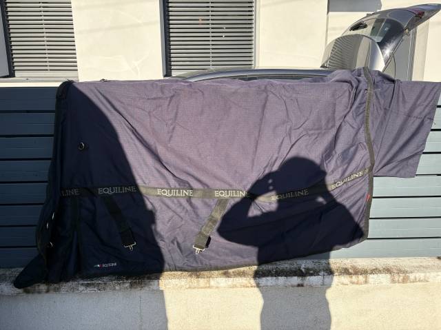 Couverture equiline 300g taille 6'6 bleue marine