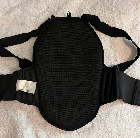 Protection dorsale Fouganza taille S adulte 160-170