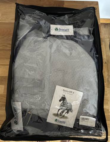 Couverture anti mouches Bucas Buzz off full neck 155
