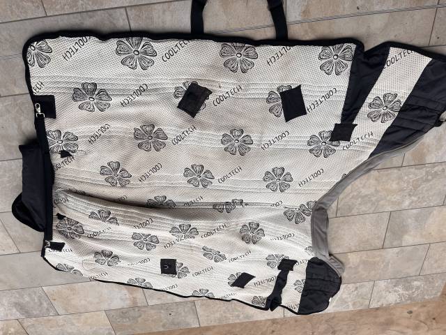 Couverture Equithème 300g taille 6“3