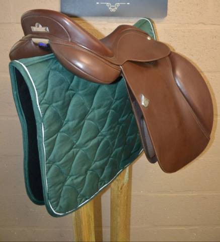 Selle Bates Caprilli Close Contact Cair – 17" – Cuir br