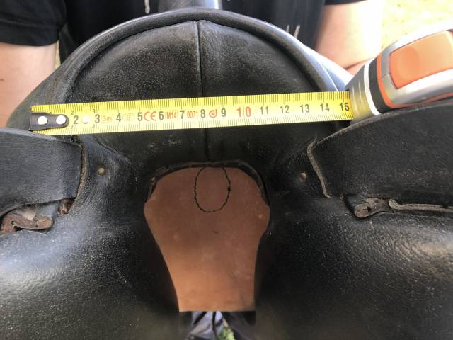 Selle randonnée en cuir + Tapis