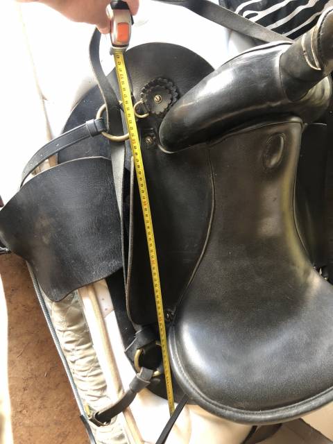 Selle randonnée en cuir + Tapis