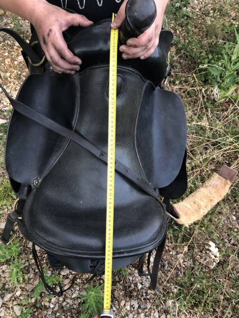 Selle randonnée en cuir + Tapis
