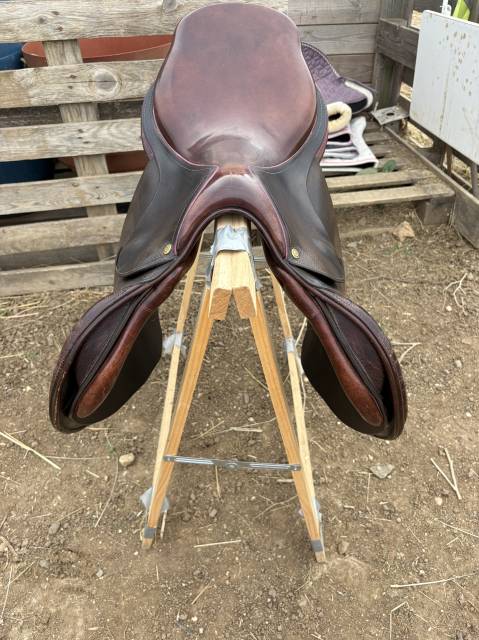 Selle Bruno Delgrange Partition 17”