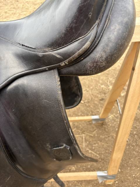 Selle de dressage Forestier Carlos Pinto 16,5" cuir noi