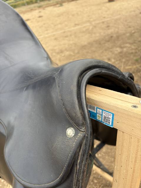 Selle de dressage Forestier Carlos Pinto 16,5" cuir noi