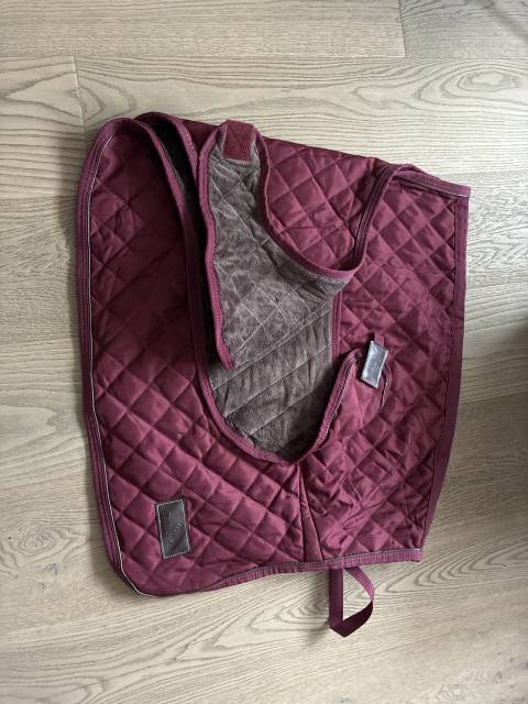 Couvre rein kentucky bordeaux 